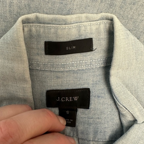 J. Crew Slim Fit Chambray Button Down Shirt - Picture 4 of 4
